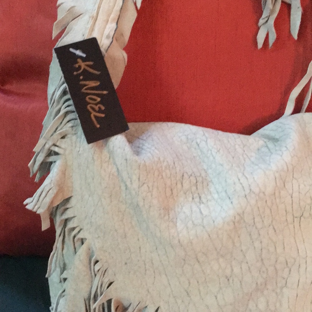 Hand made, vintage lamb skin leather fringe bag. - Picture 2 of 7